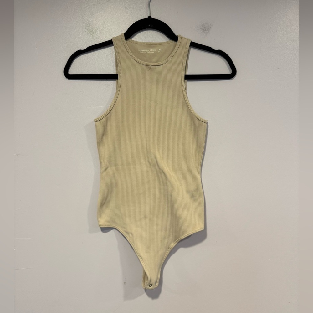 Abercrombie and Fitch tan ribbed‎ bodysuit